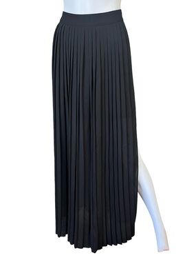 NEW Urban Outfitters Kimchi Blue Maxi Skirt Black Pleated Womens Size Small